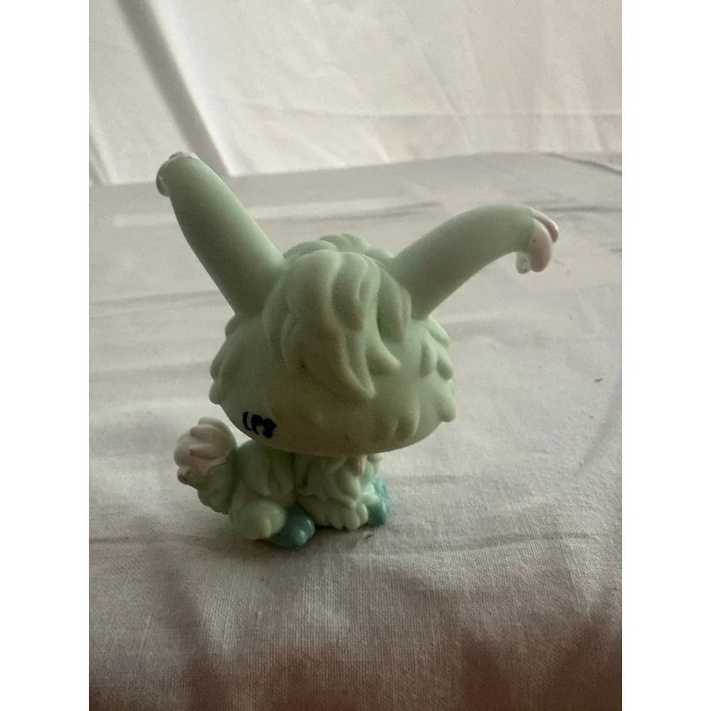 Littlest Pet Shop LPS G7 #412 Angora Rabbit Heart Punk & Pastel Wave/Series 5